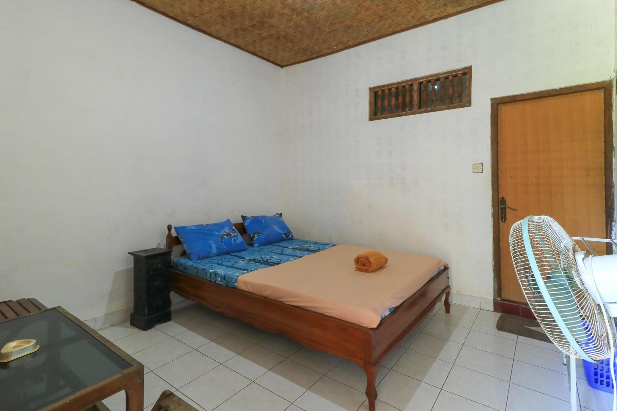Hotel Tara Bar&Resto Air Sanih Kubutambahan  Habitación foto